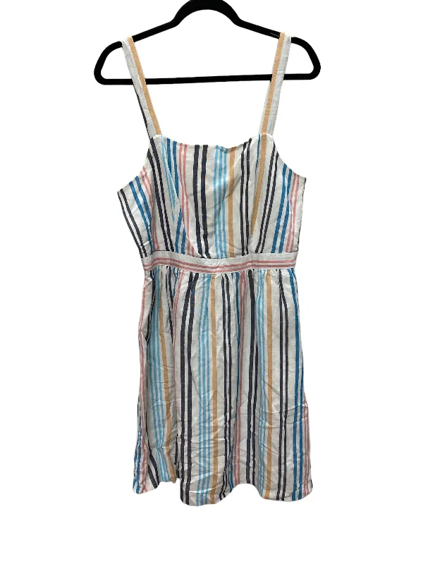 Dress Casual Midi By Loft In Striped Pattern, Size: M