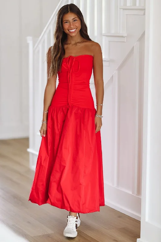 Headed to Beverly Hills Midi Dress - Red